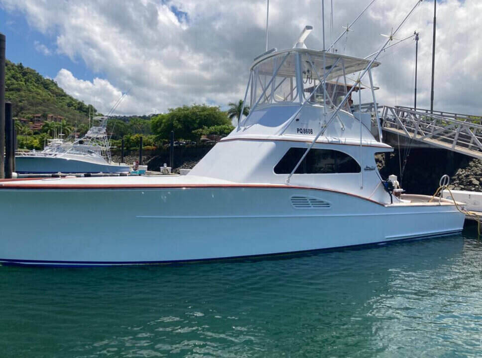 42 ft maverick fishing charter boat los Suenos Costa Rica